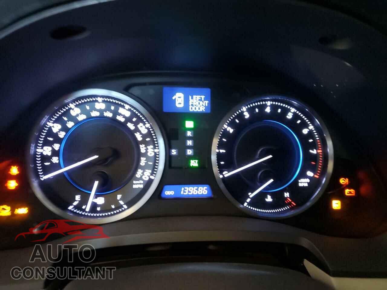 LEXUS IS 2013 - JTHBF5C25D5187874