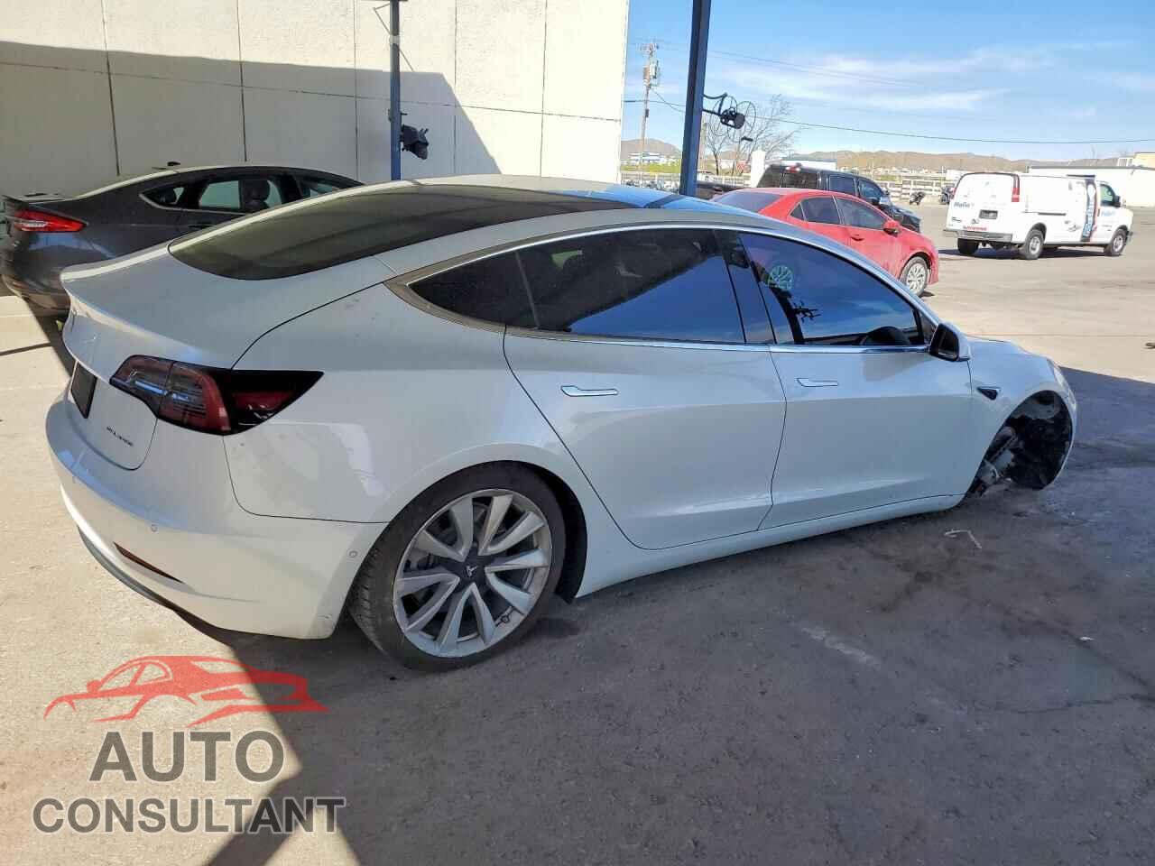 TESLA MODEL 3 2019 - 5YJ3E1EB5KF512341