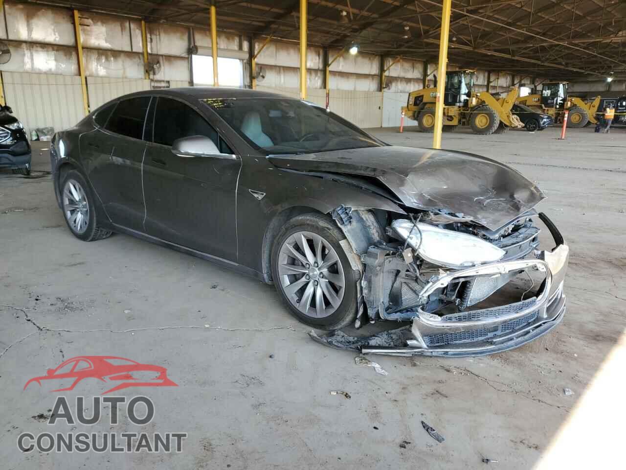 TESLA MODEL S 2016 - 5YJSA1E26GF131161