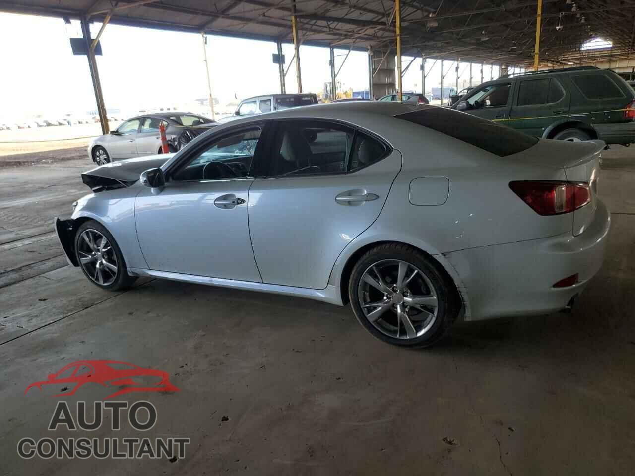 LEXUS IS 2011 - JTHBF5C20B5138367