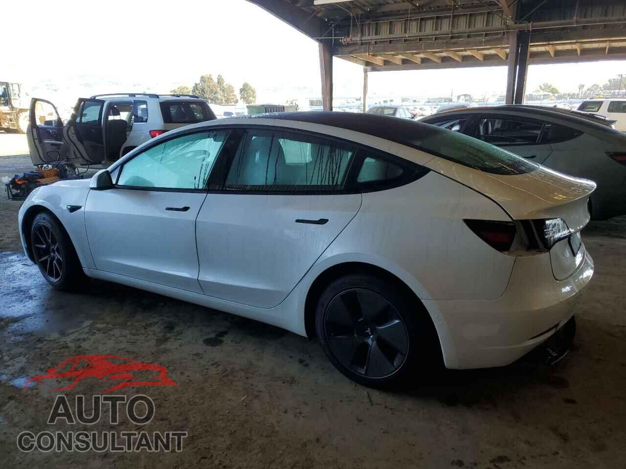TESLA MODEL 3 2021 - 5YJ3E1EA2MF940393