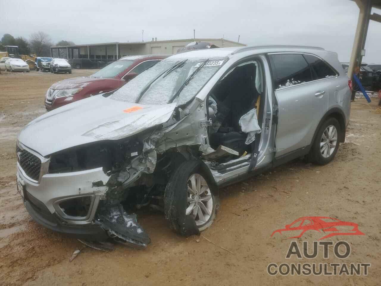 KIA SORENTO 2017 - 5XYPG4A32HG194501