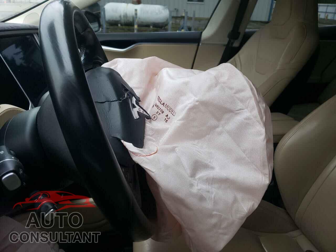 TESLA MODEL S 2015 - 5YJSA1E20FF106397