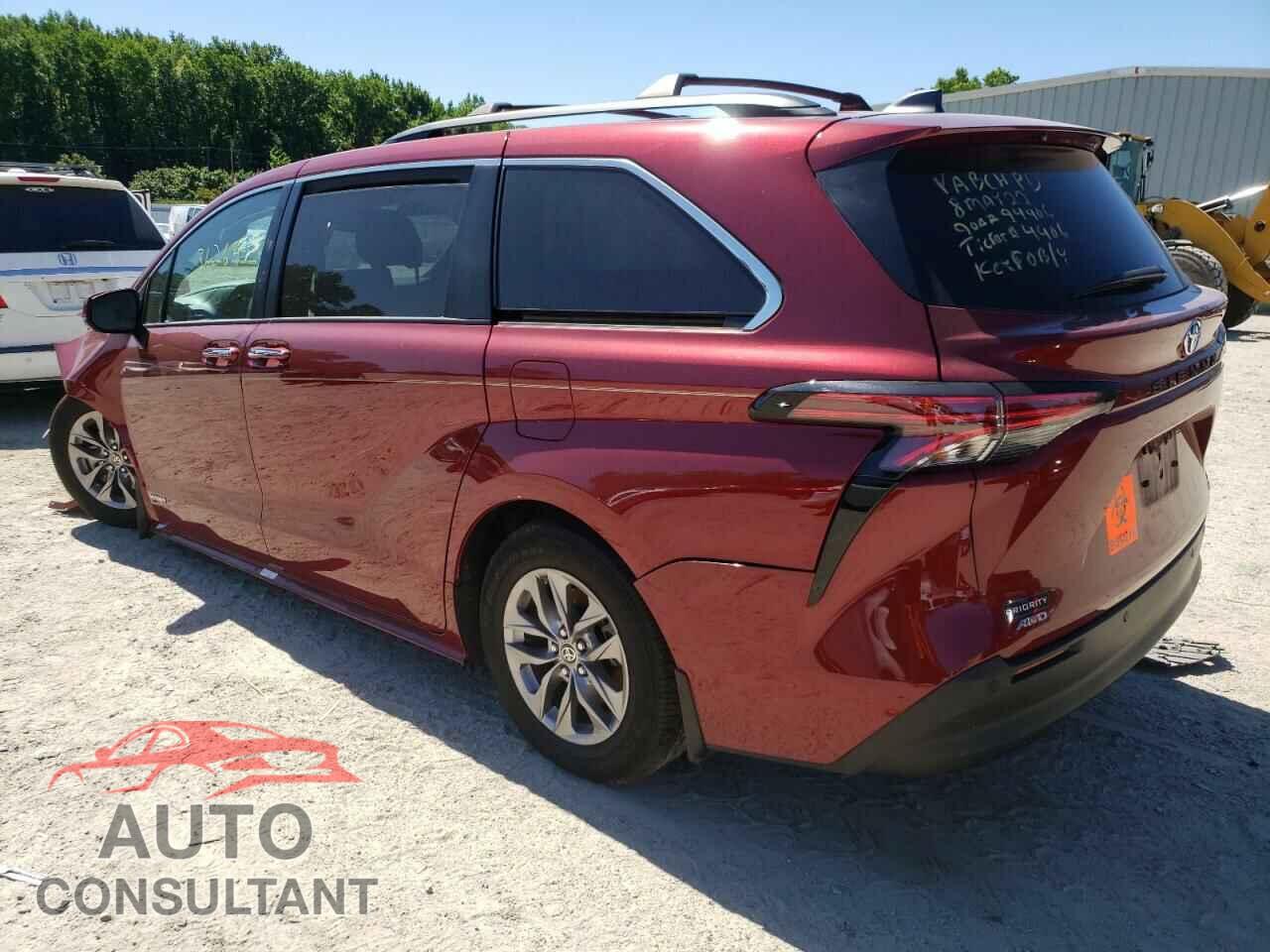 TOYOTA SIENNA 2021 - 5TDYSKFC3MS018246