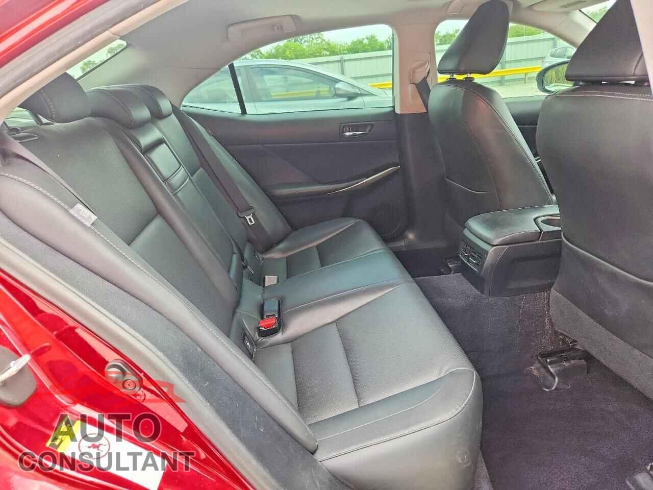 LEXUS IS 2014 - JTHCF1D22E5001267
