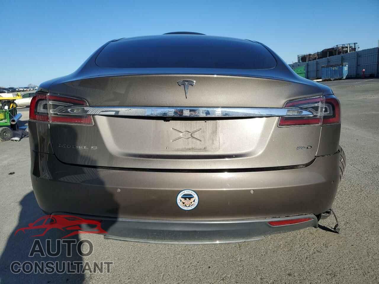 TESLA MODEL S 2015 - 5YJSA1E2XFF110960