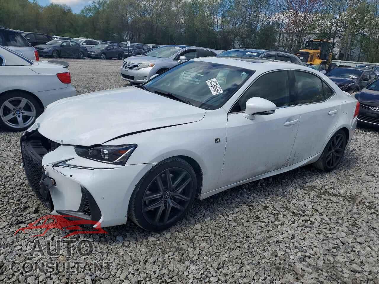 LEXUS IS 2019 - JTHC81D23K5038401