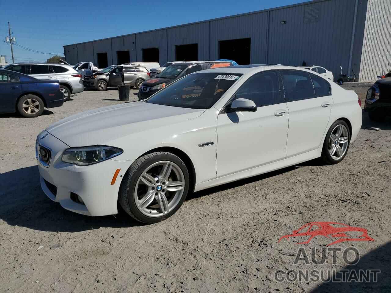 BMW 5 SERIES 2015 - WBA5B1C58FD918932