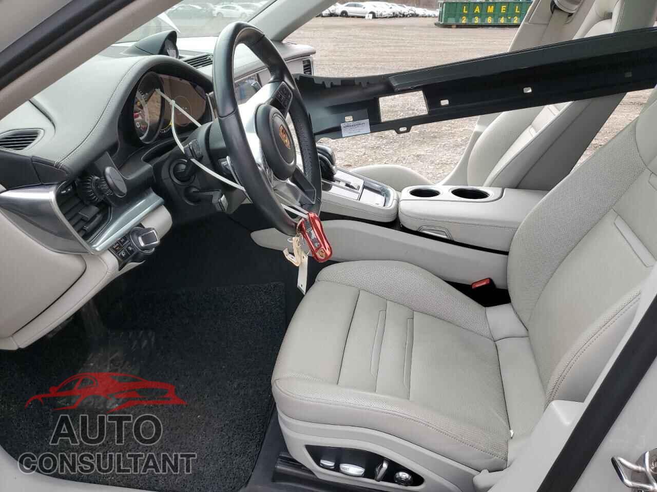 PORSCHE PANAMERA 2019 - WP0AA2A73KL100779