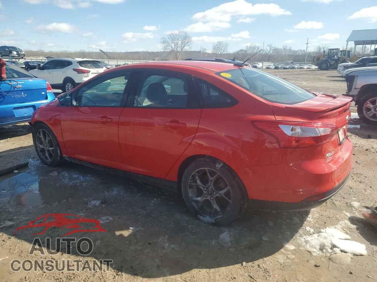 FORD FOCUS 2014 - 1FADP3F28EL261167