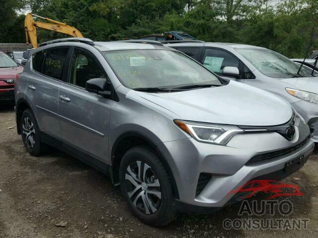 TOYOTA RAV4 LE 2018 - JTMBFREV3JJ221829