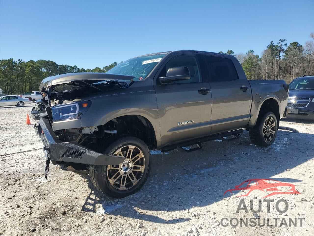 TOYOTA TUNDRA 2013 - 5TFEM5F18DX060161