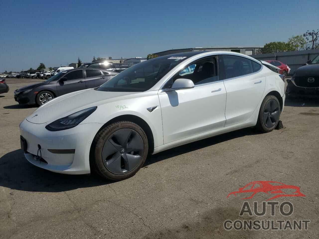 TESLA MODEL 3 2019 - 5YJ3E1EA3KF483719