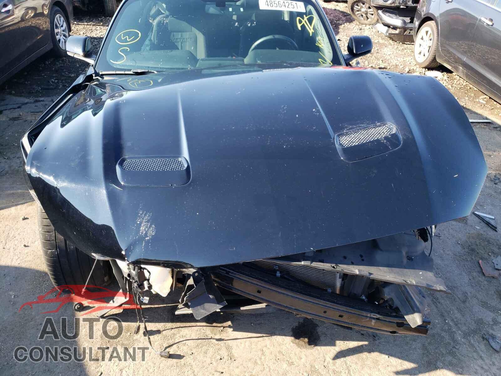 FORD MUSTANG 2018 - 1FA6P8CF7J5132011