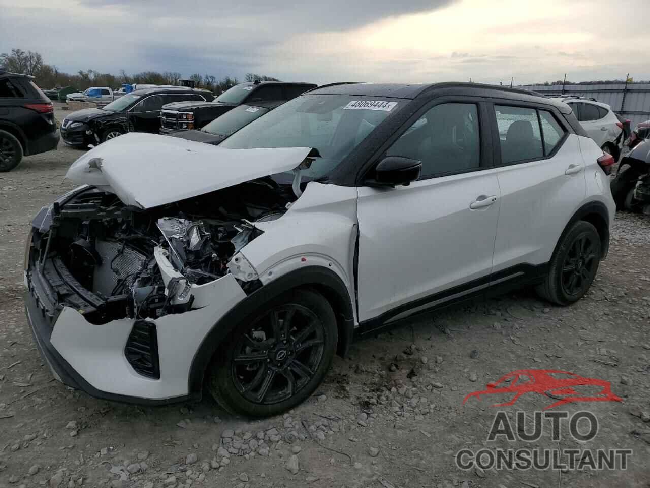 NISSAN KICKS 2023 - 3N1CP5DV6PL553179