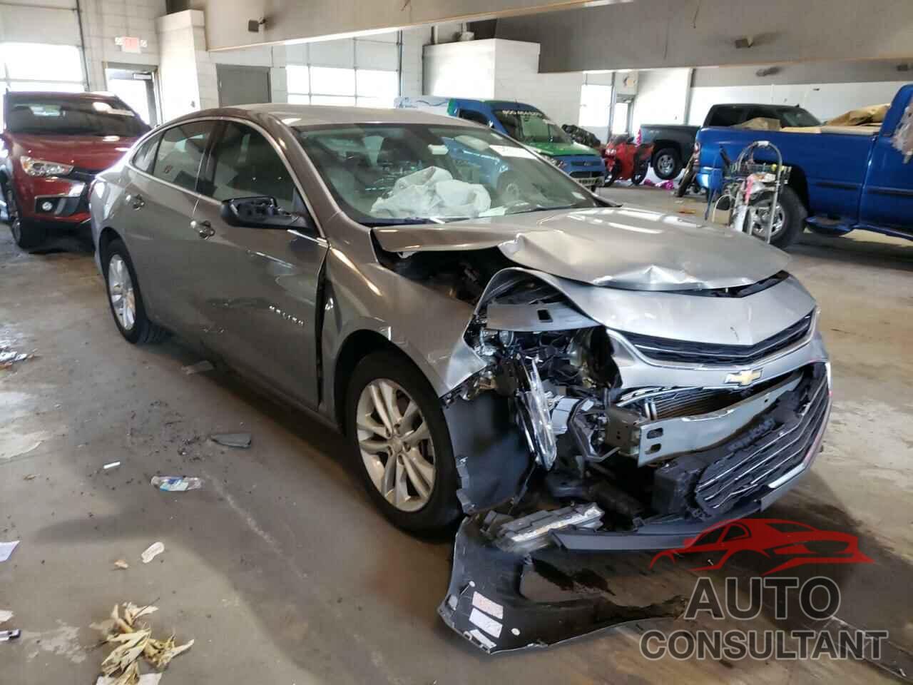 CHEVROLET MALIBU 2018 - 1G1ZD5ST1JF124088
