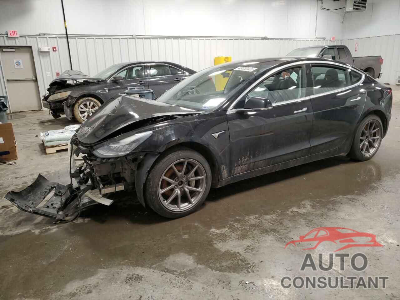 TESLA MODEL 3 2018 - 5YJ3E1EB4JF103164