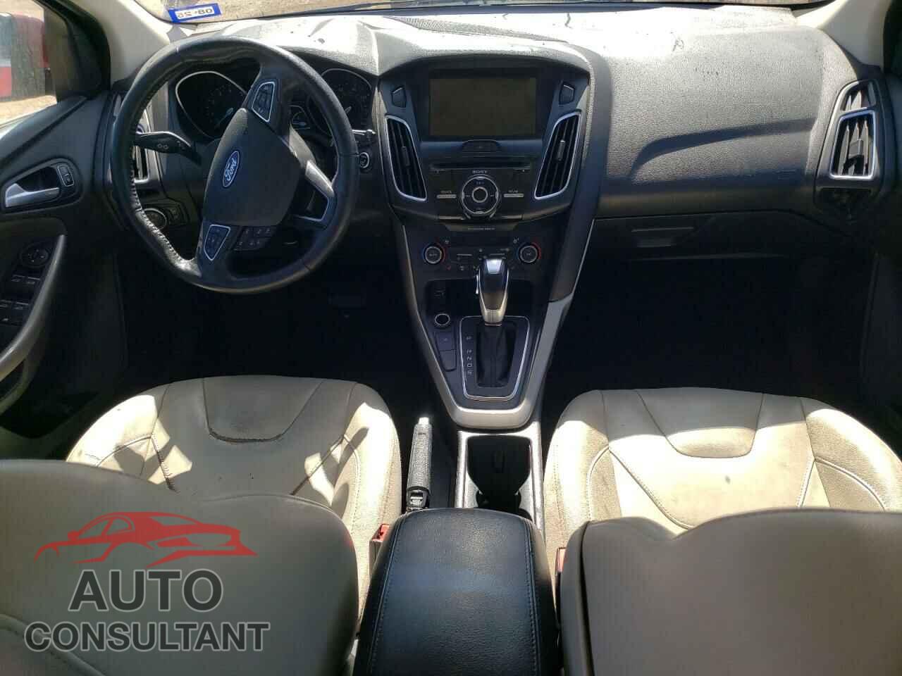 FORD FOCUS 2017 - 1FADP3N23HL268209