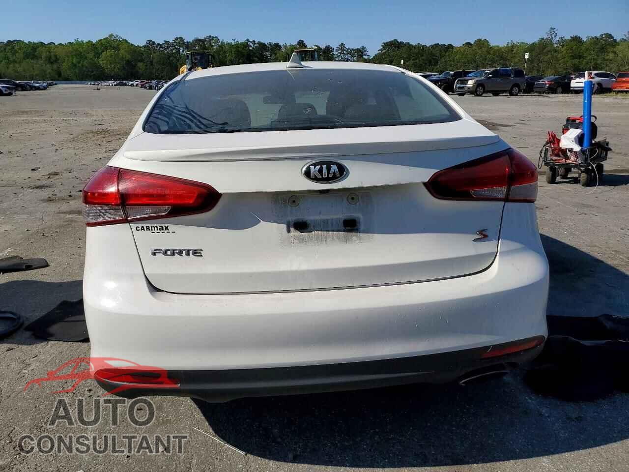 KIA FORTE 2017 - 3KPFL4A75HE013429