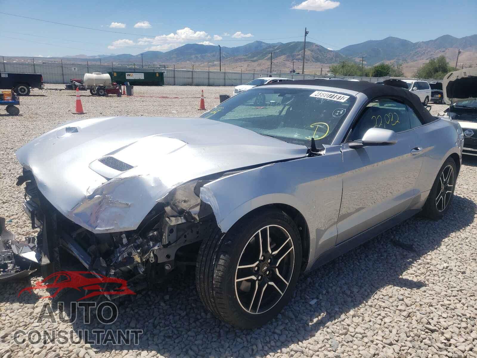 FORD MUSTANG 2020 - 1FATP8UH0L5120904