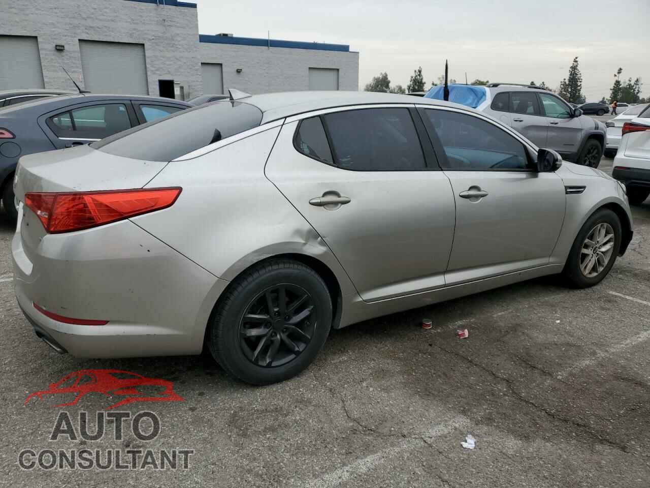 KIA OPTIMA 2011 - KNAGM4A79B5172939