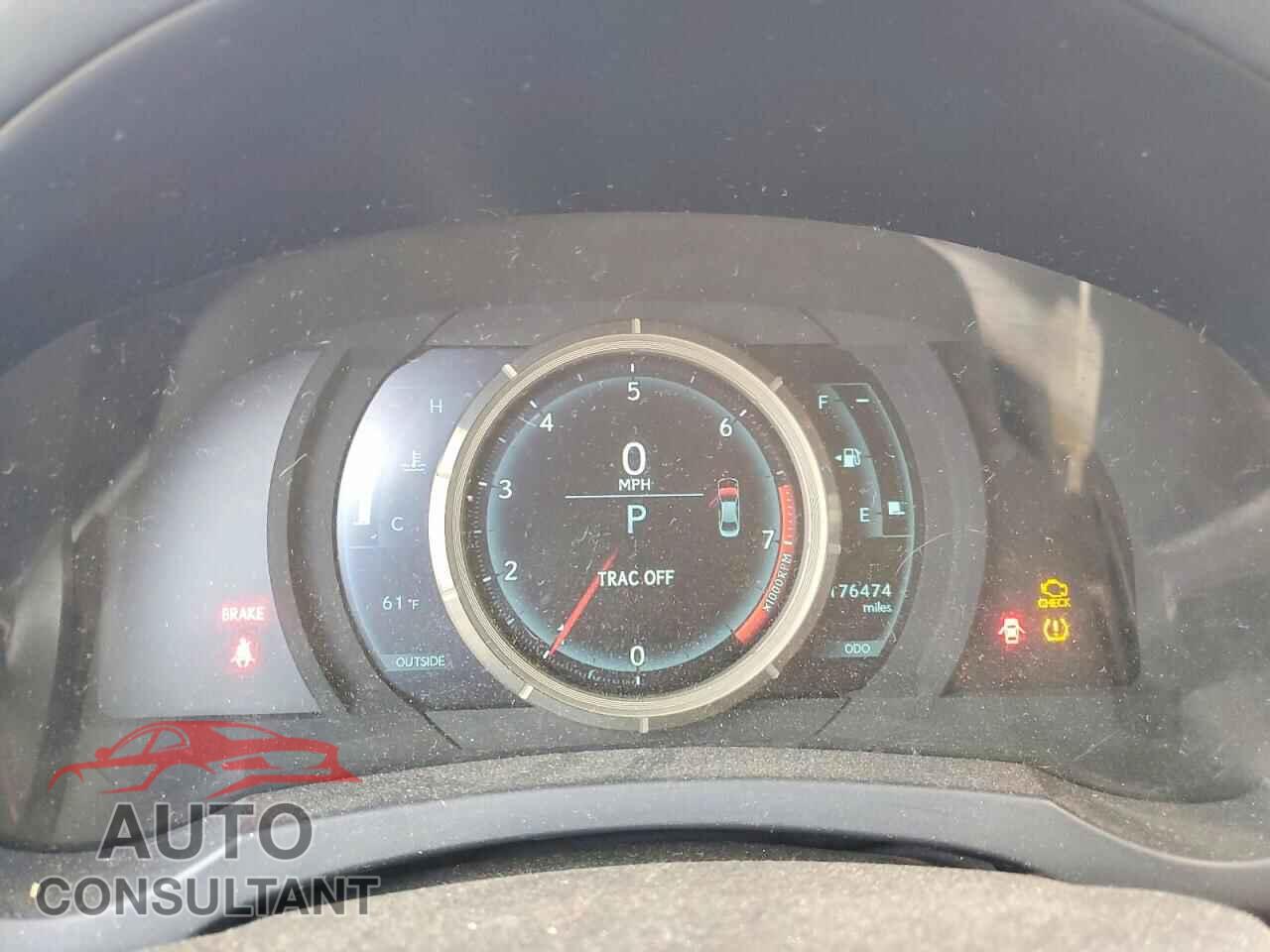 LEXUS IS 2014 - JTHBE1D22E5011652