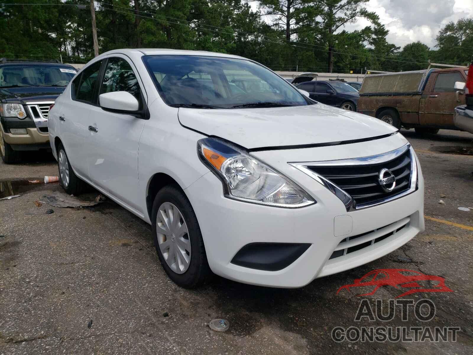 NISSAN VERSA 2019 - 3N1CN7AP0KL858127