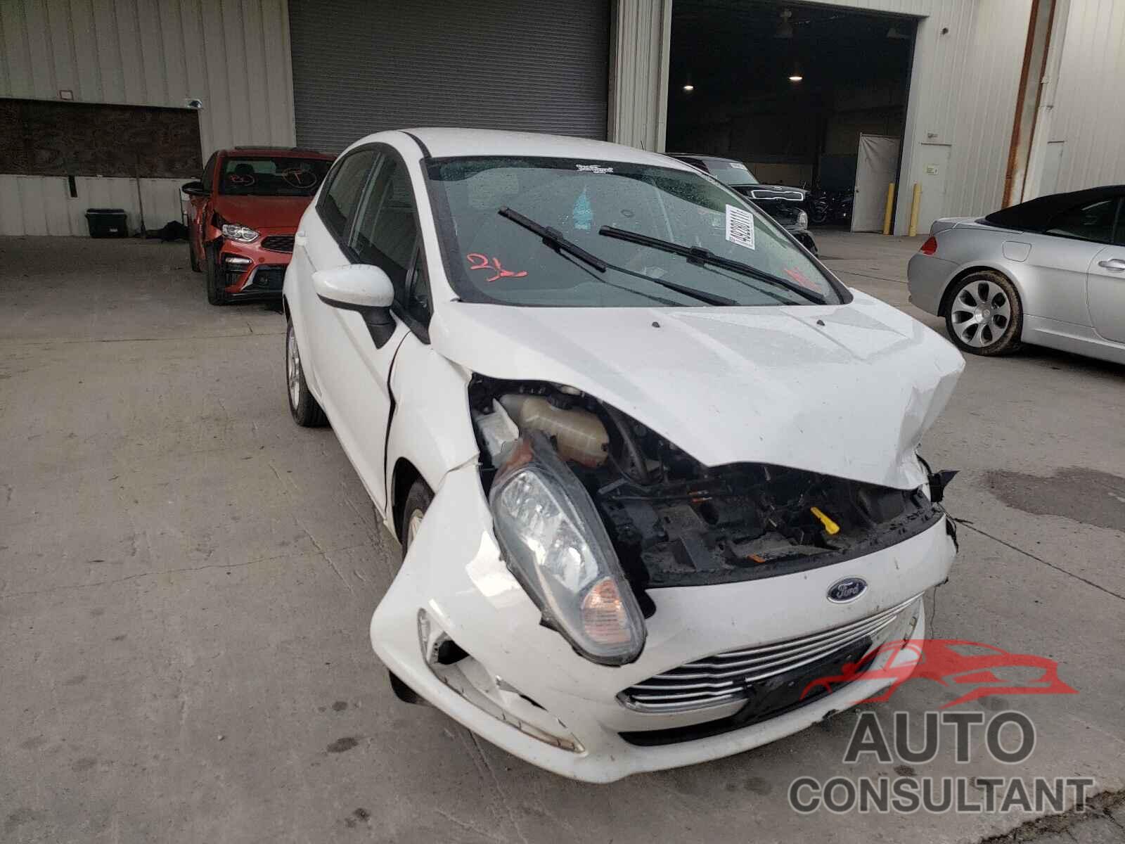 FORD FIESTA 2018 - 3FADP4EJ2JM117623