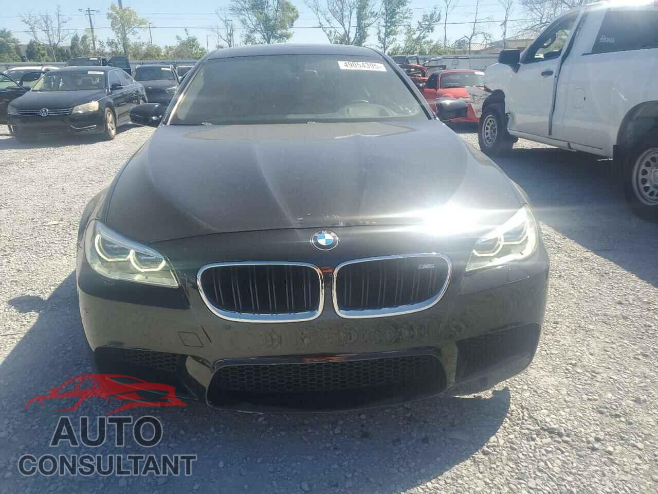 BMW M5 2014 - WBSFV9C52ED593005
