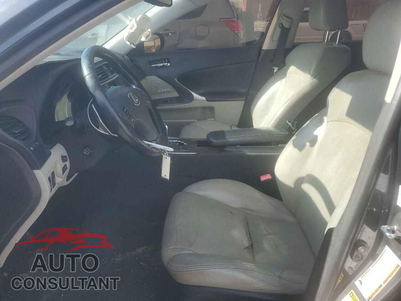 LEXUS IS 2009 - JTHCK262995035260