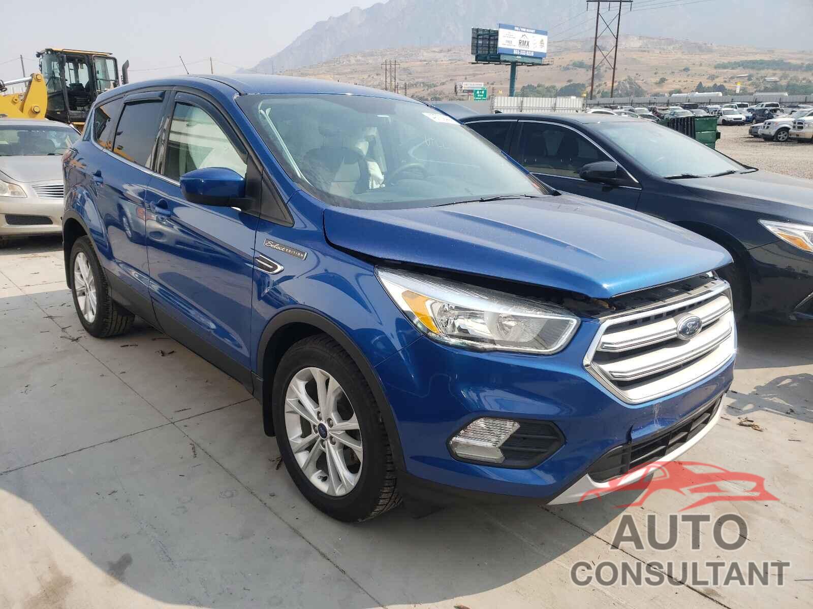 FORD ESCAPE 2017 - 1FMCU0GD3HUA75379