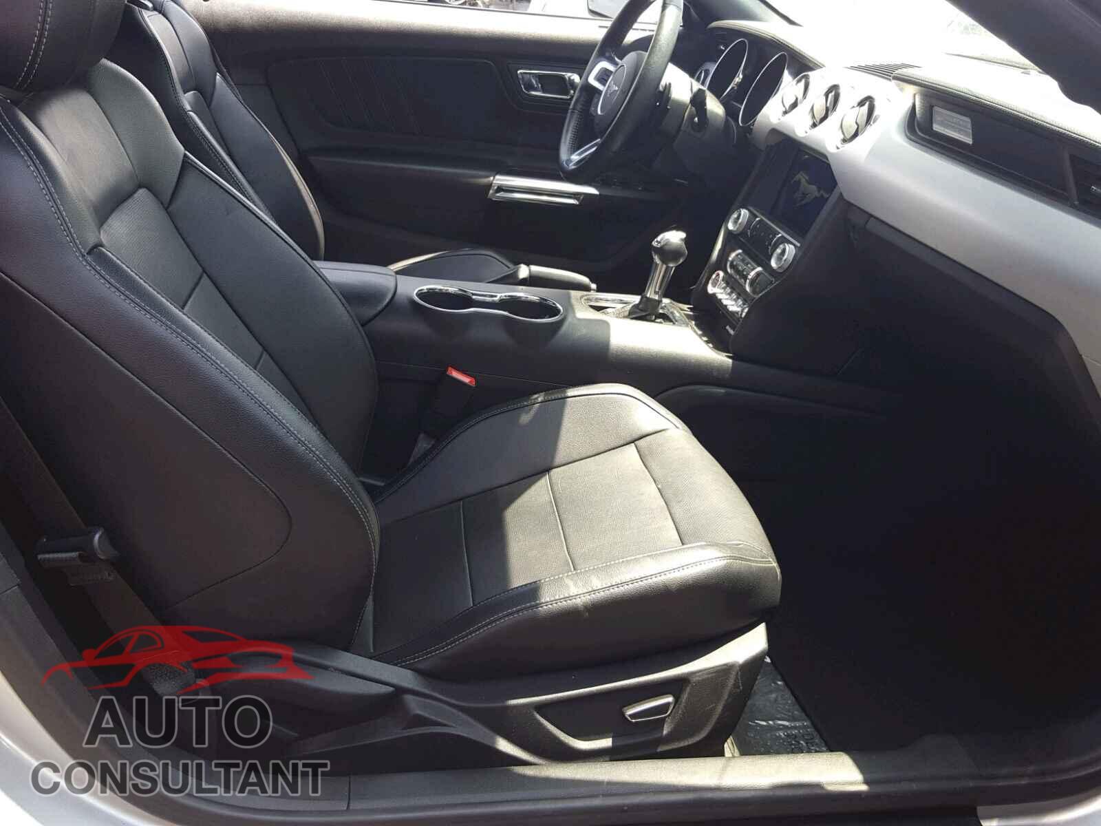 FORD MUSTANG 2016 - 1FATP8UH3G5329270