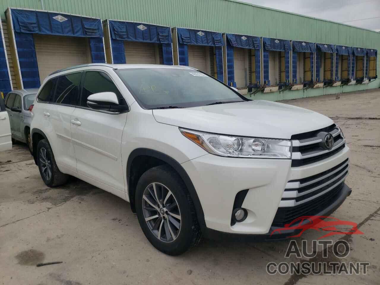 TOYOTA HIGHLANDER 2018 - 5TDJZRFH7JS849293
