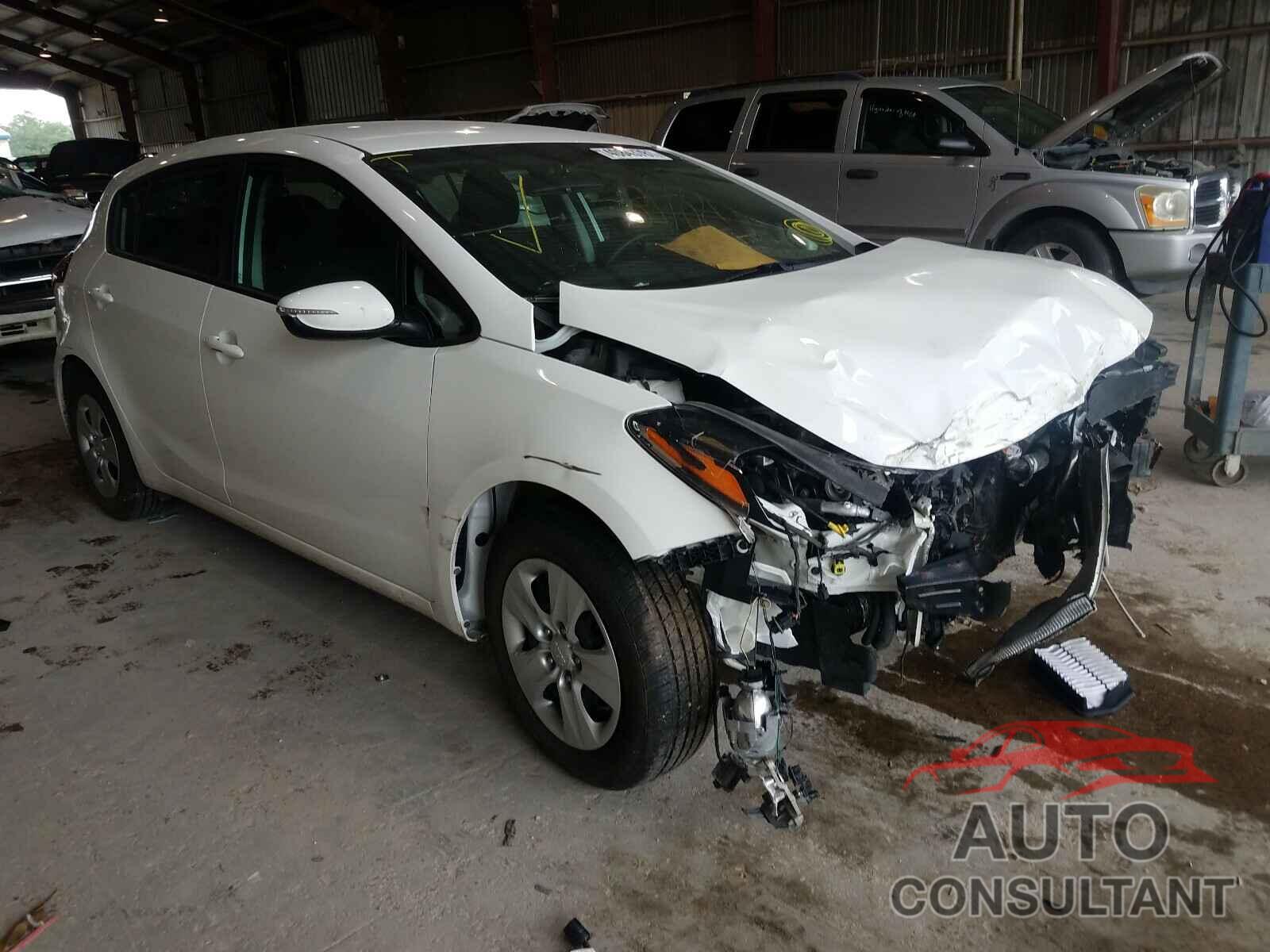KIA FORTE 2017 - KNAFK5A86H5668855