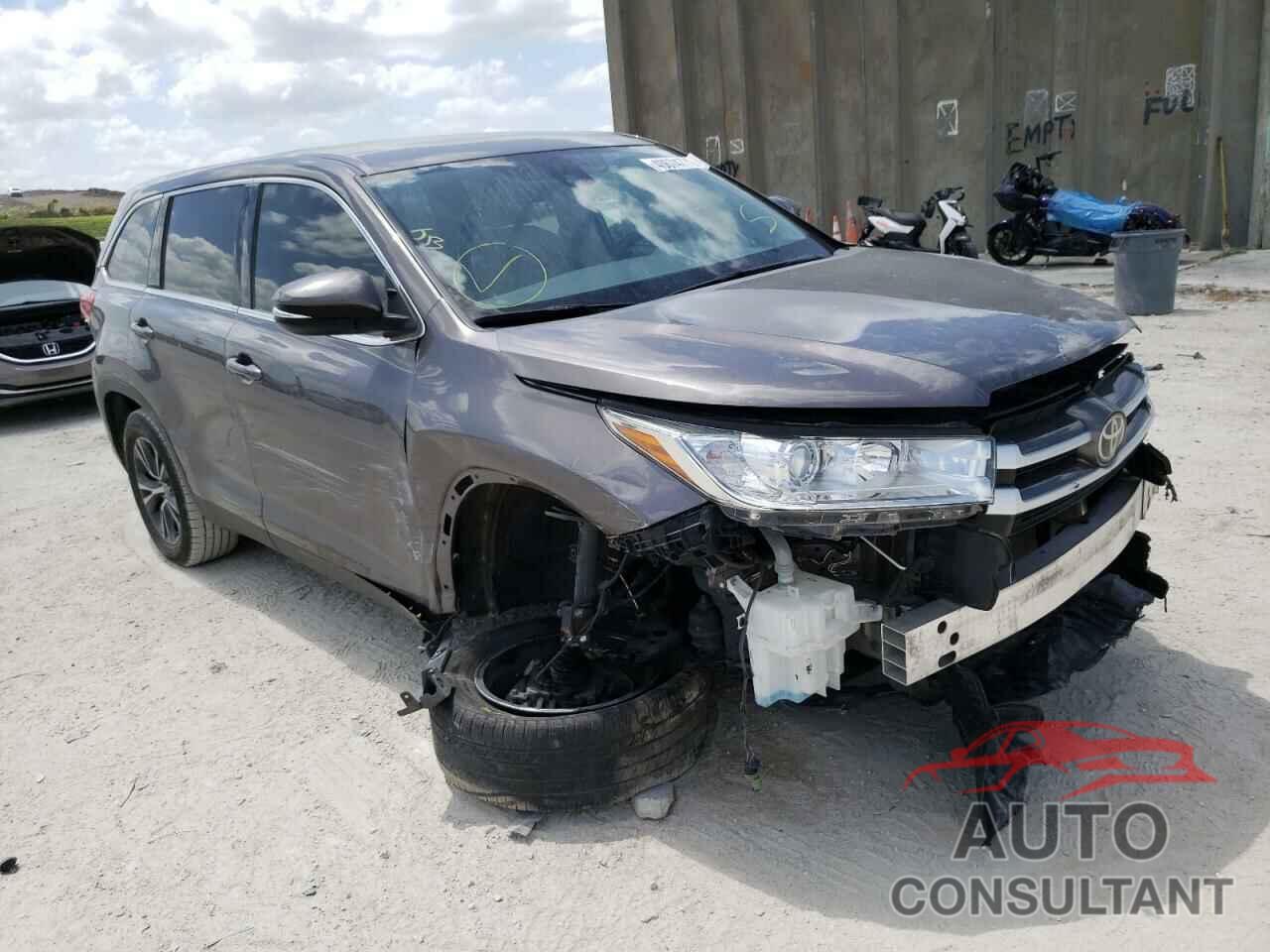TOYOTA HIGHLANDER 2019 - 5TDZARFH3KS061445
