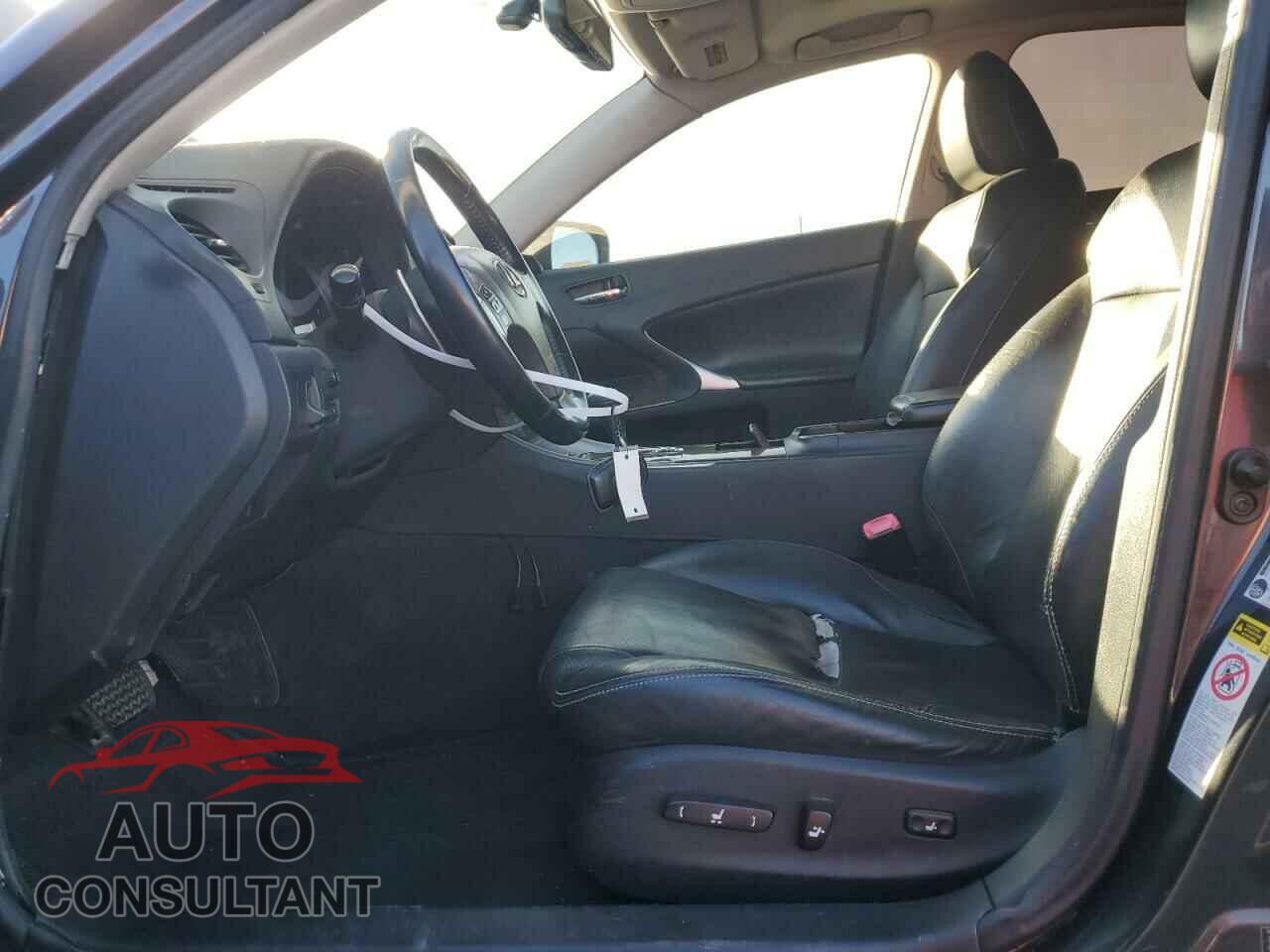 LEXUS IS 2009 - JTHBK262X95102685