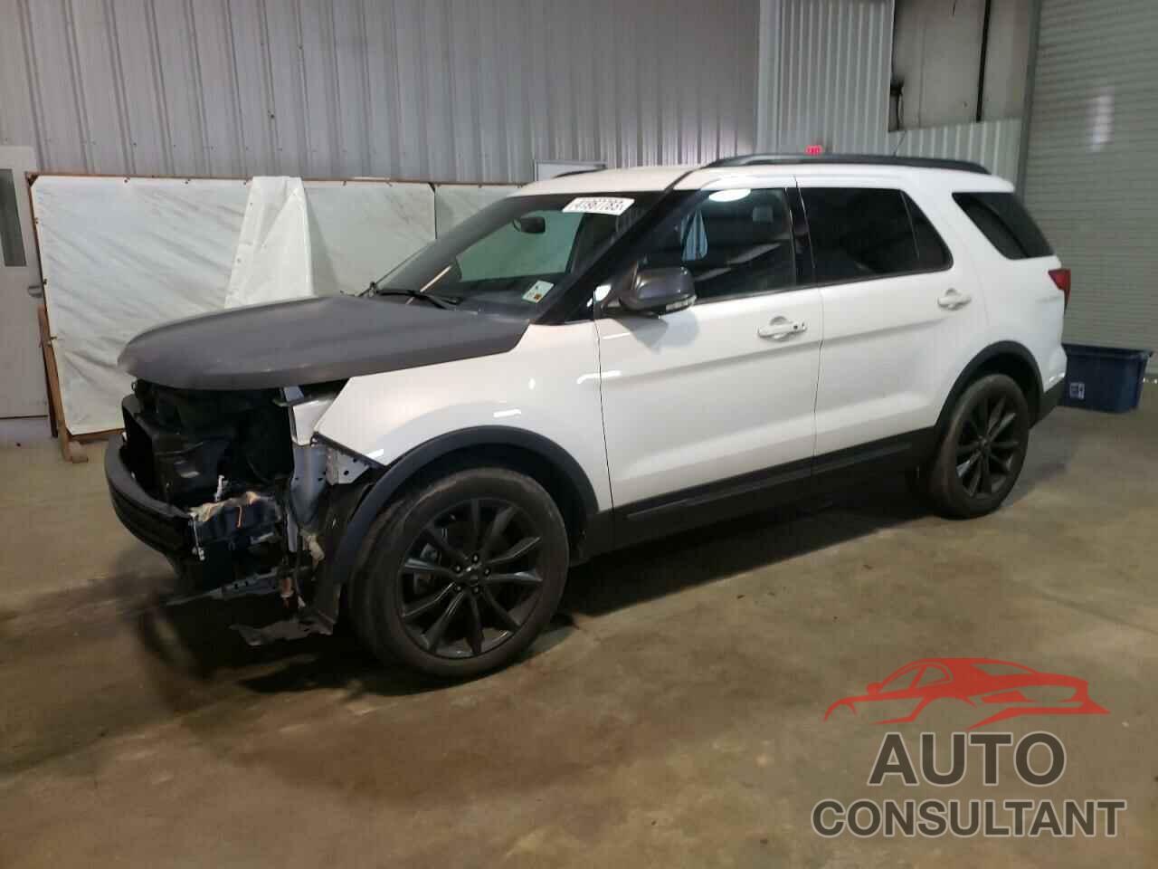FORD EXPLORER 2018 - 1FM5K7D81JGA25230