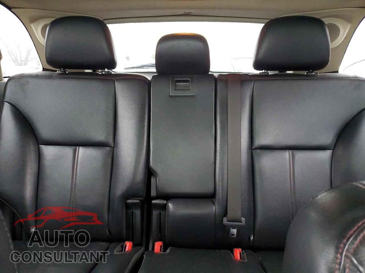 FORD EDGE 2011 - 2FMDK3KC3BBB36740