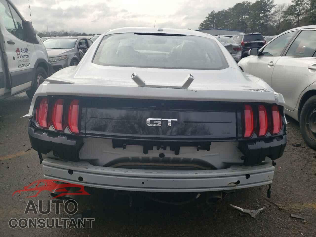 FORD MUSTANG 2020 - 1FA6P8CF8L5114698