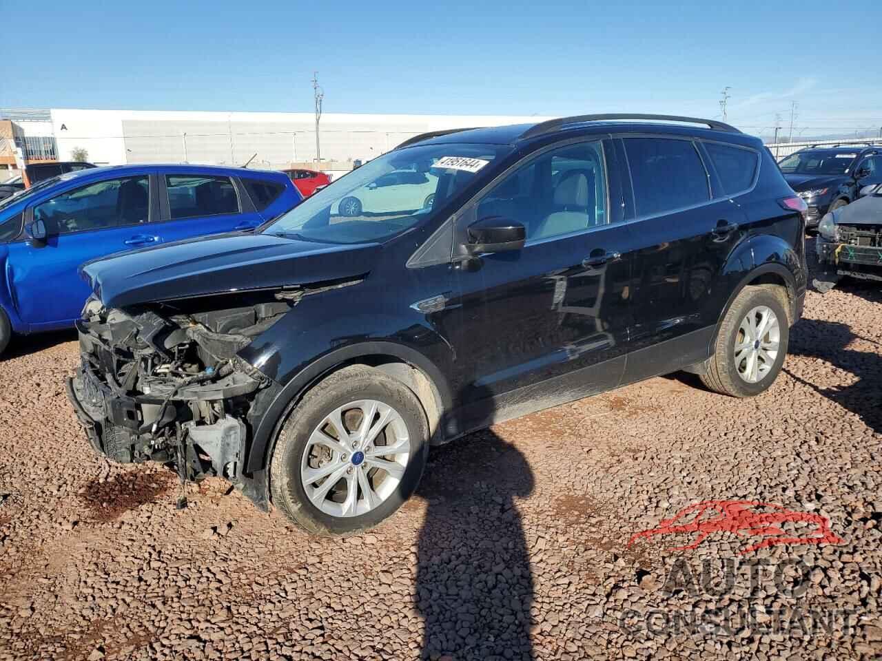 FORD ESCAPE 2017 - 1FMCU9GD1HUC52029