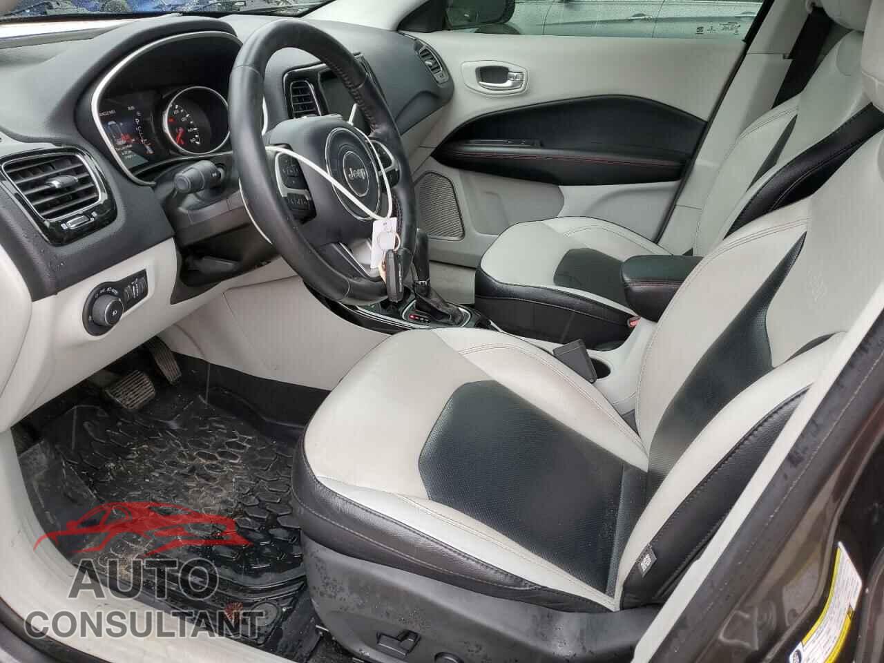 JEEP COMPASS 2018 - 3C4NJDCB0JT346318
