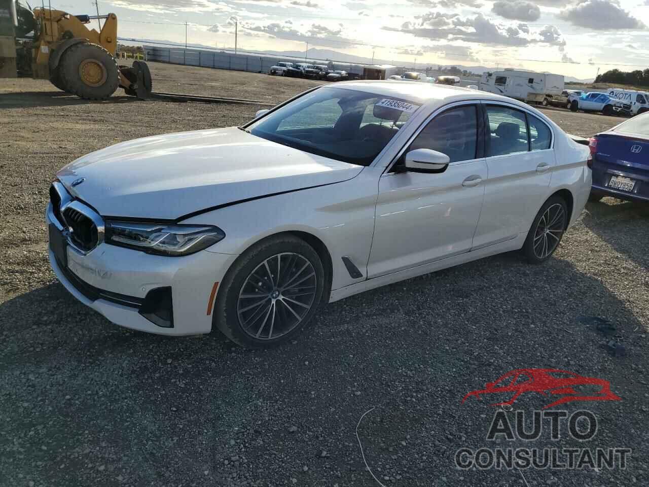 BMW 5 SERIES 2022 - WBA53BH09NWX57123