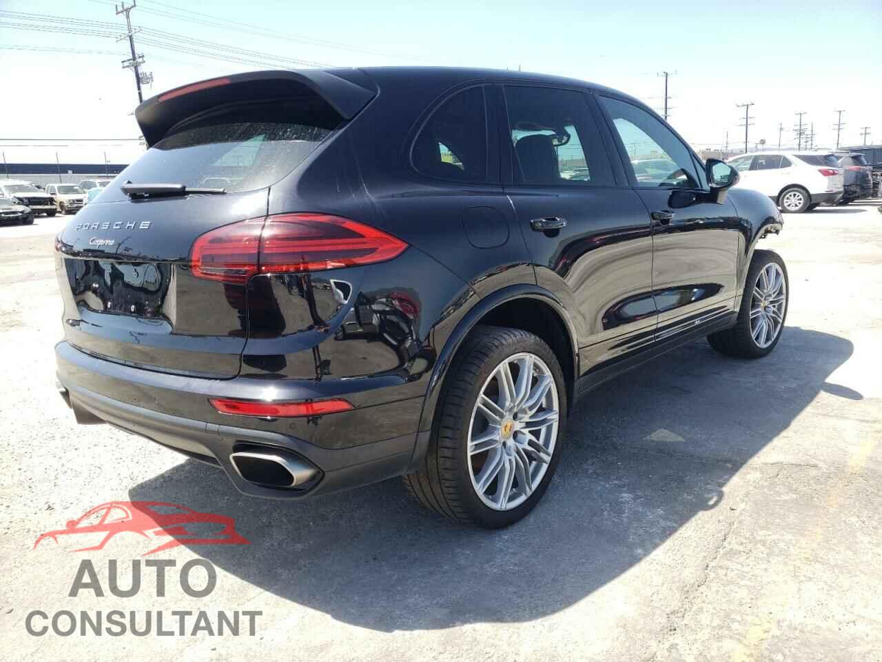 PORSCHE CAYENNE 2017 - WP1AA2A26HKA90072