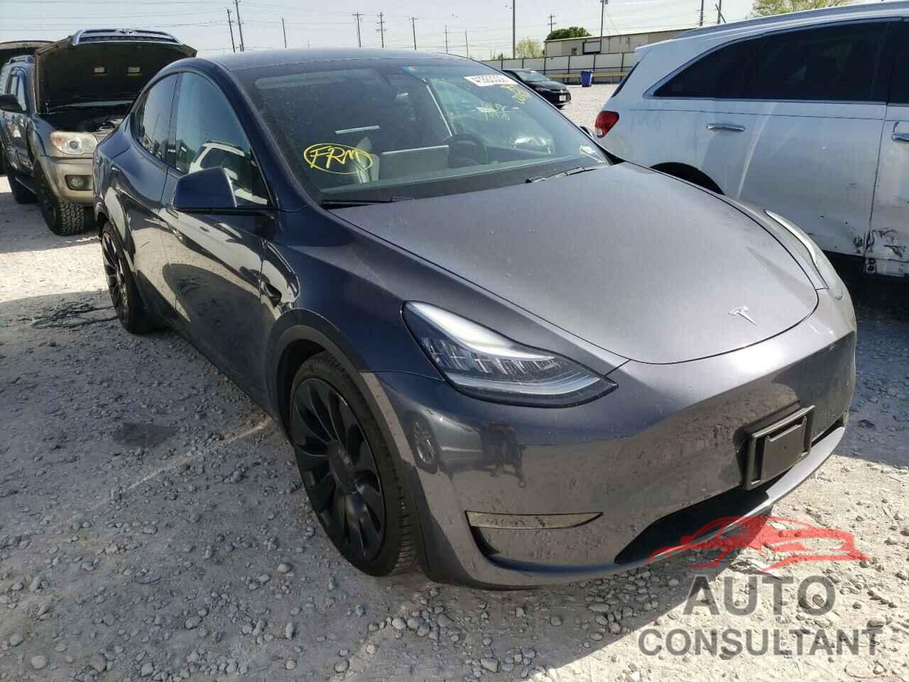 TESLA MODEL Y 2020 - 5YJYGDEFXLF000872