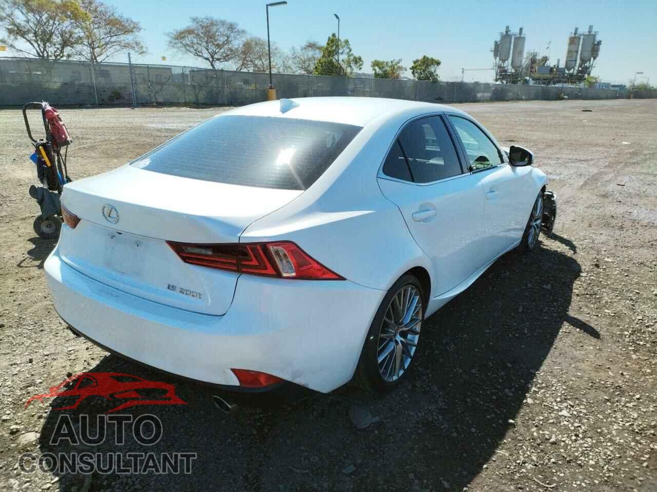 LEXUS IS 2016 - JTHBA1D27G5013461