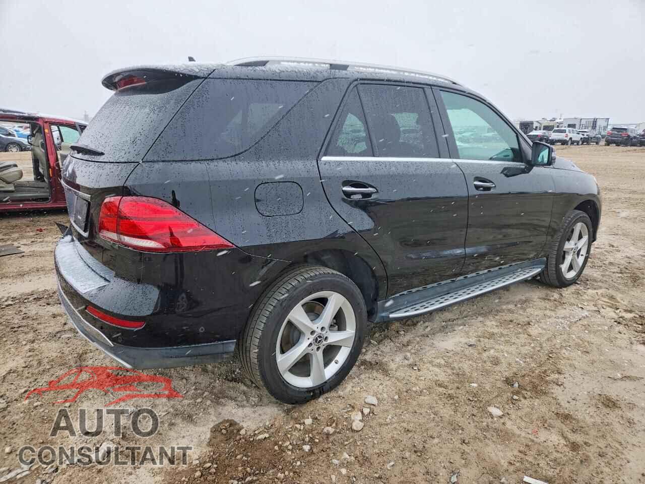 MERCEDES-BENZ E-CLASS 2017 - 4JGDA5JB0HA930946