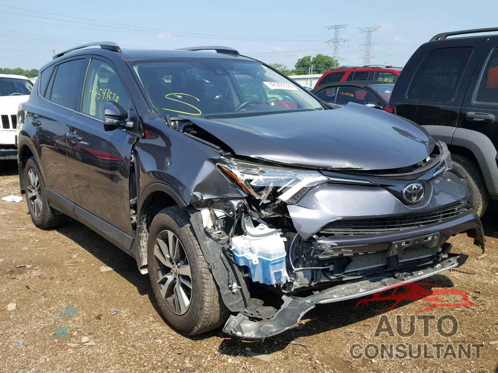 TOYOTA RAV4 XLE 2017 - JTMRFREVXHJ117797