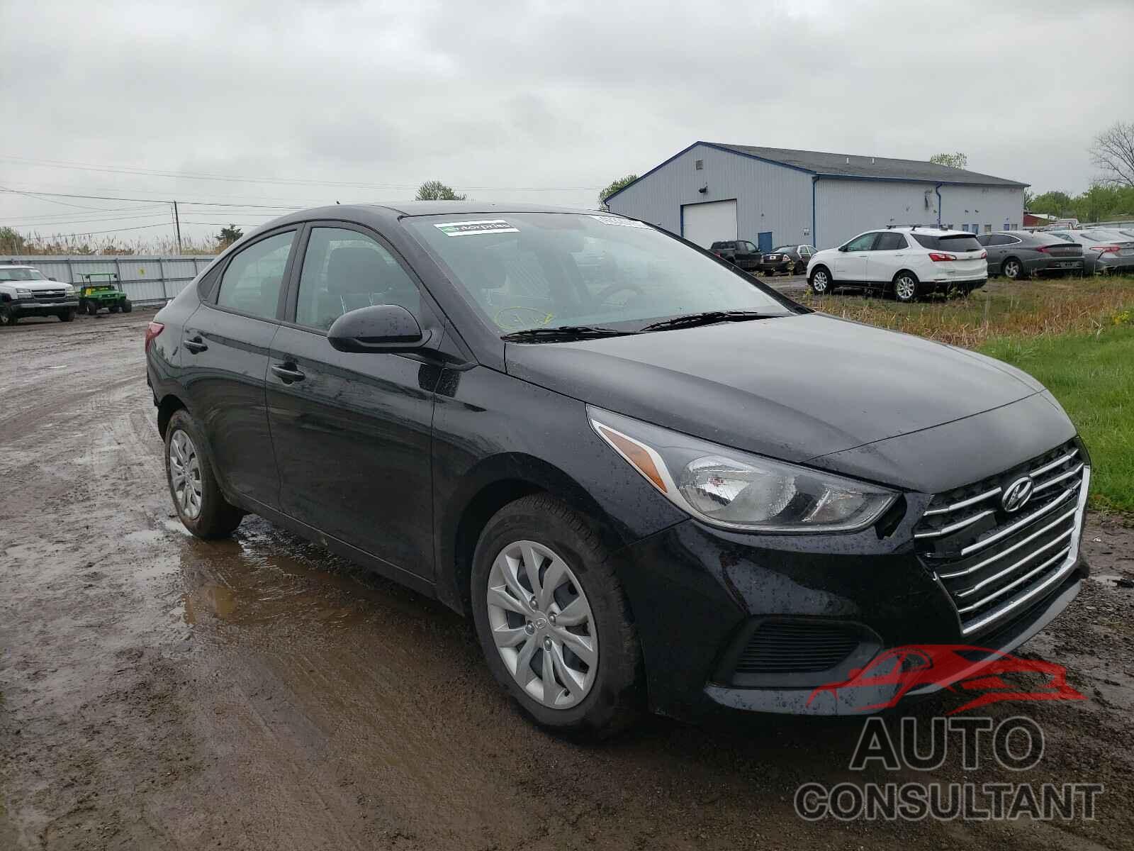 HYUNDAI ACCENT 2021 - 3KPC24A60ME131010