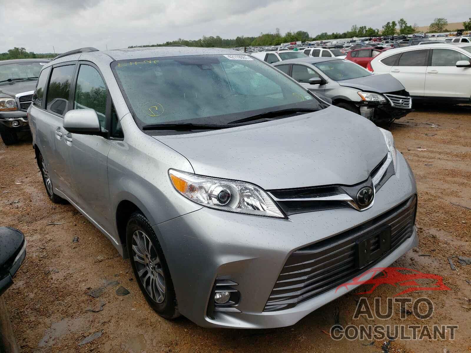 TOYOTA SIENNA 2019 - 5TDYZ3DC8KS969706