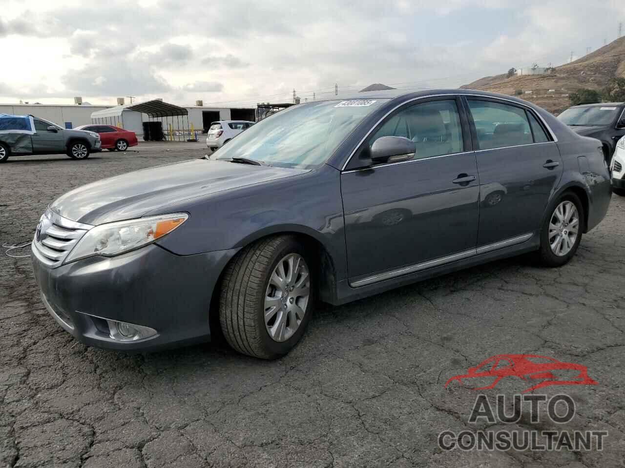 TOYOTA AVALON 2011 - 4T1BK3DBXBU385929